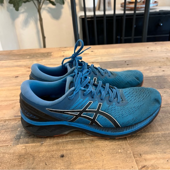 ASICS Gel-Kayano 27 US 11 - Picture 5 of 7